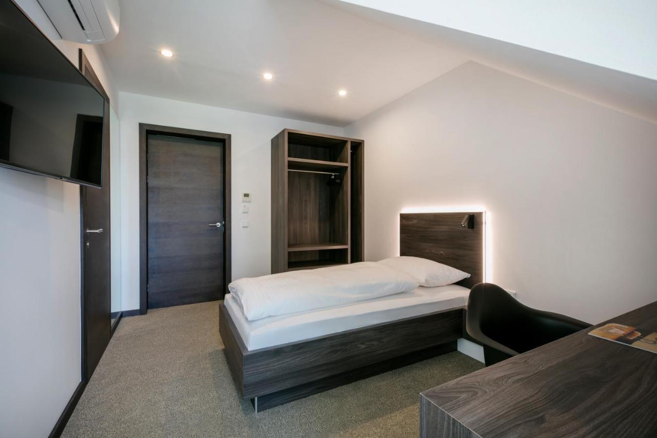 Hotel Spitzerberg By B-Smart Hundsheim 외부 사진